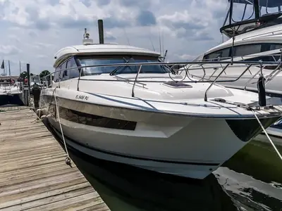 Prestige 450 S