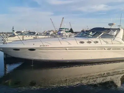 1995 Sea Ray 400 EXPRESS CRUISER
