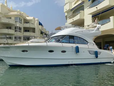 Beneteau R/C 42