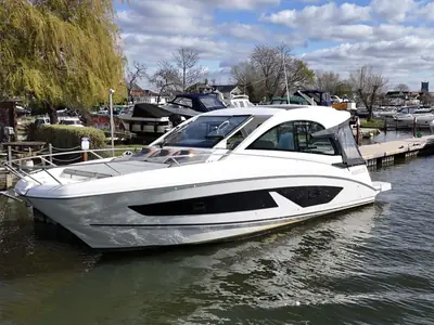 2021 Beneteau Gran Turismo 32