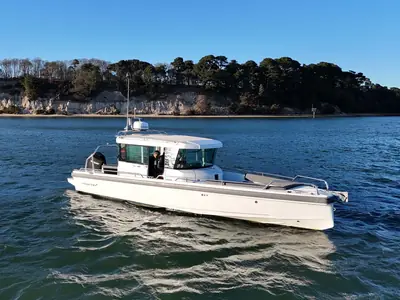 2018 Axopar 28 CABIN