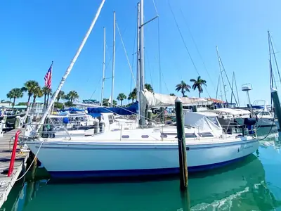 2004 Catalina 42 Mk II