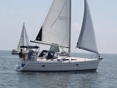 Hunter 36