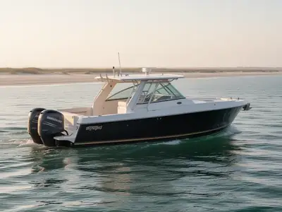 2008 Intrepid 323 Cuddy
