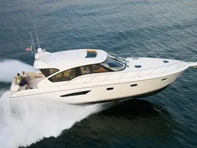 Tiara 5800 Sovran