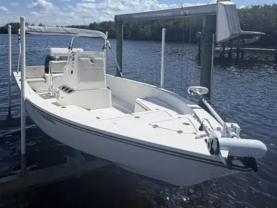 Cobia 21 Bay