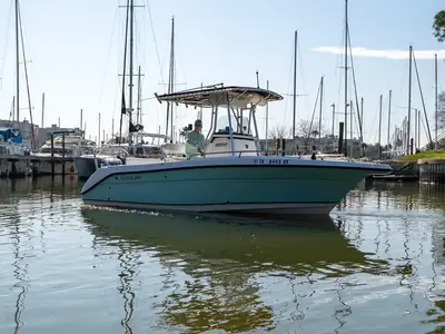 2004 Century 2200 CENTER CONSOLE