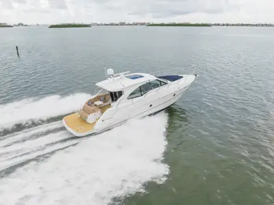 2016 Cruisers 41 Cantius