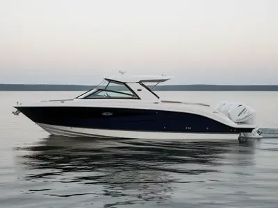 Sea Ray SLX 400 Outboard