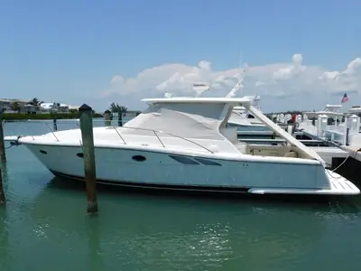 2001 Tiara 3800 Open