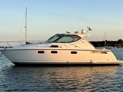 Tiara 3900 Sovran