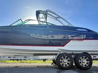 2018 Monterey 278 SS