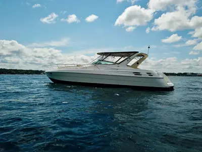 1996 Wellcraft Corp EXCALIBUR 45
