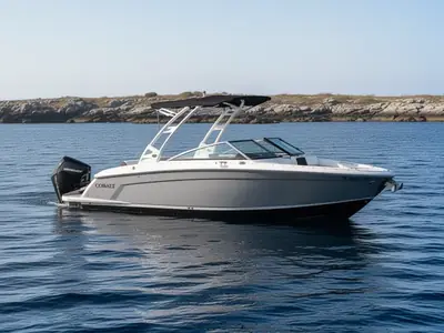2022 Cobalt R6 Outboard