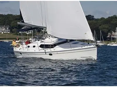 2008 Hunter 45 Deck Salon