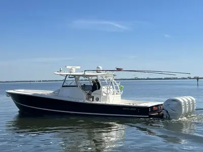 2021 Regulator 41