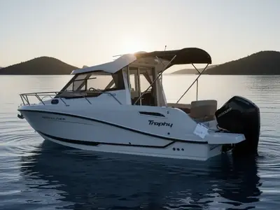 2025 Bayliner Trophy
