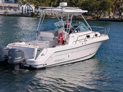 2014 Robalo R305 Walkaround