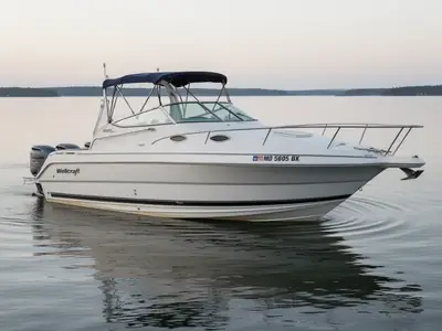 2001 Wellcraft Corp MARTINIQUE 2600