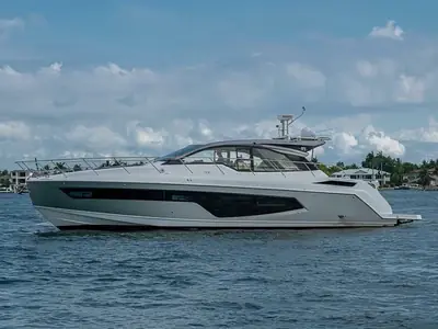 2019 Azimut Atlantis 51