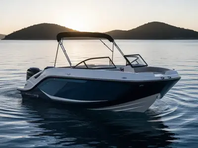 2025 Bayliner Corp 22