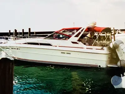 Sea Ray Express Cruiser 340