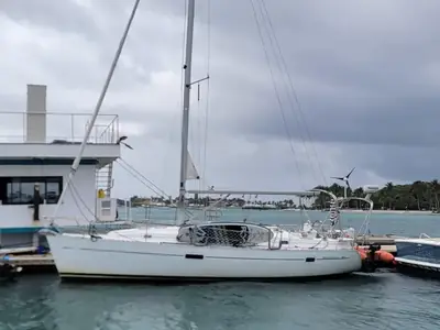2002 Beneteau Oceanis Clipper 361