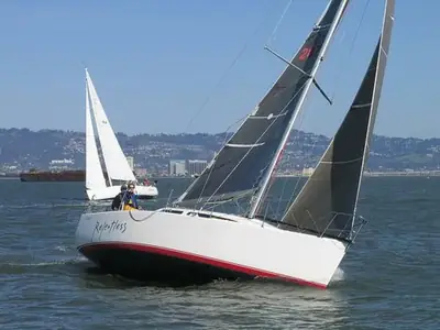 Sydney 32
