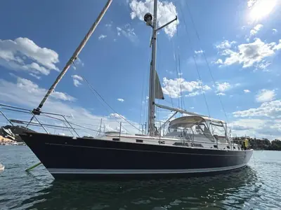 Passport 470 CENTER