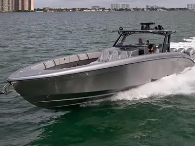 Midnight Express 43 Open