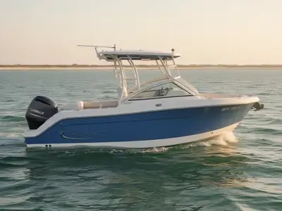 2017 Robalo R247 Dual Console