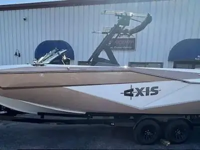 2025 Axis Wake Research T250