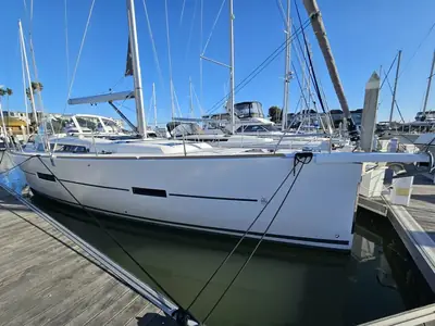 Dufour 45E Performance