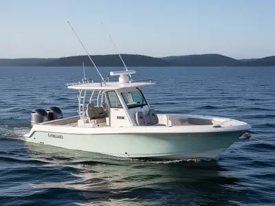 2018 Everglades 335 Center Console