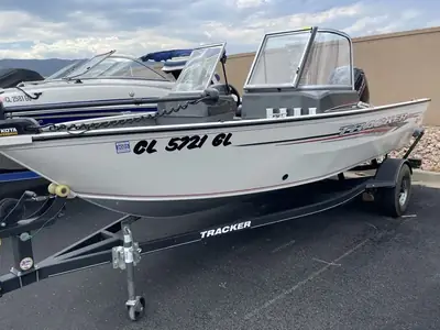 2020 Tracker PRO GUIDE V-16 WT