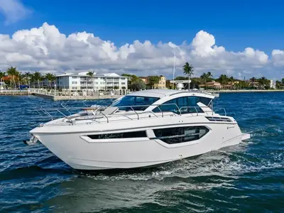 2023 Cruisers 42 Cantius