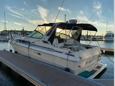 1988 Sea Ray Express Cruiser 340