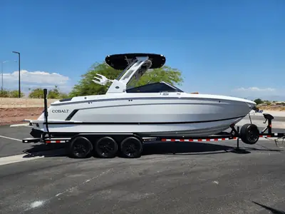 Cobalt R8 SURF