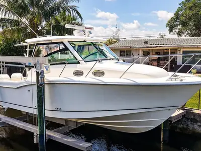Boston Whaler 315 Conquest
