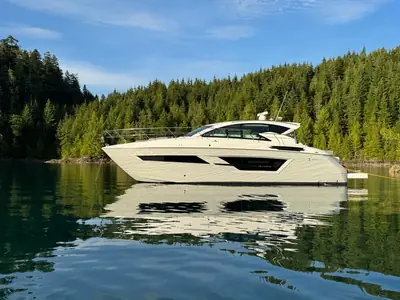 2022 Cruisers 46 CANTIUS