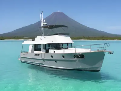 2020 Beneteau Swift Trawler 44