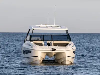 2023 Aquila 32 Sport