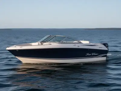 2003 Four Winns 240 HORIZON