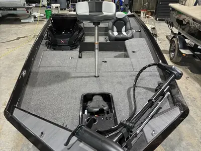 Vexus AVX181