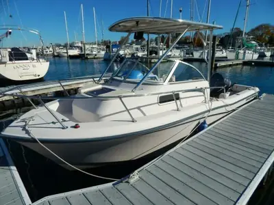 1997 Grady White 208 ADVENTURE