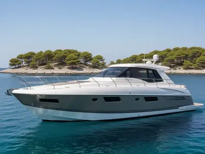 2012 Cruisers 48 Cantius