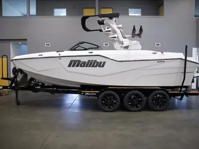 2026 Malibu M230