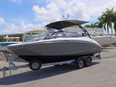 Yamaha 242 Limited E-Series