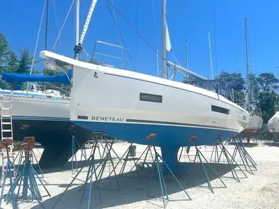2022 Beneteau 40
