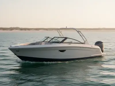 2026 Cobalt R6 Outboard